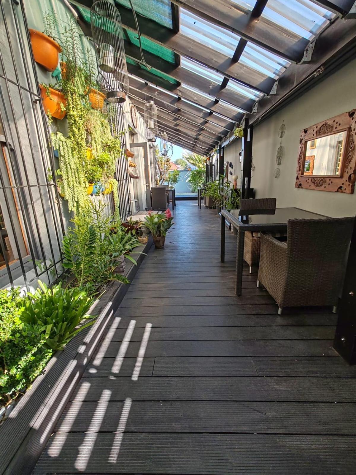 Guest house Point B -sustainable Solar Energy 4*